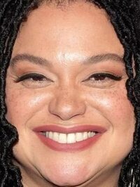  Michelle Buteau