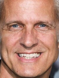  Patrick Fabian