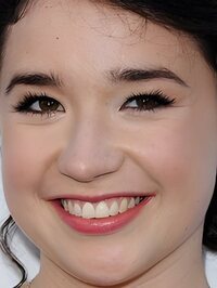  Sarah Steele