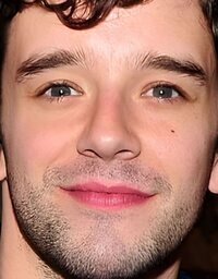  Michael Urie