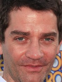  James Frain