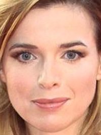  Thekla Reuten