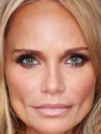  Kristin Chenoweth