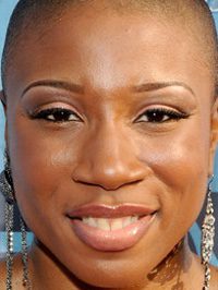  Aisha Hinds