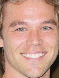  Lincoln Lewis