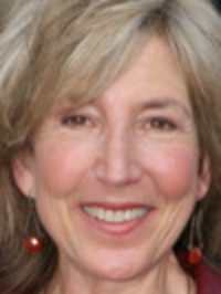  Lin Shaye