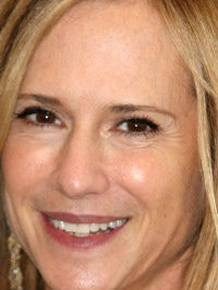  Holly Hunter