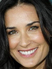  Demi Moore