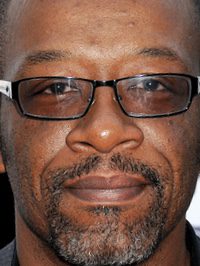  Lennie James