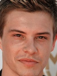  Xavier Samuel