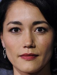  Sandrine Holt