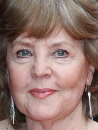  Pauline Collins