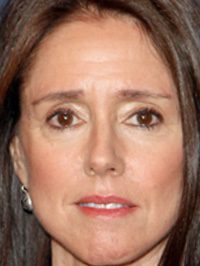  Julie Taymor