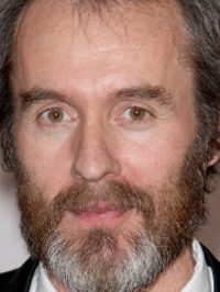  Stephen Dillane