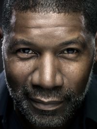  Dennis Haysbert