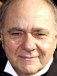  Michael Constantine