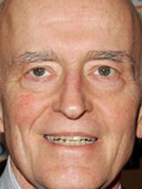  Peter Boyle