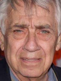  Philip Baker Hall