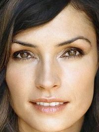  Famke Janssen