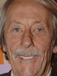  Jean Rochefort