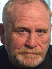  James Cosmo