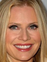  Emily Procter