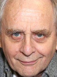  Sylvester McCoy