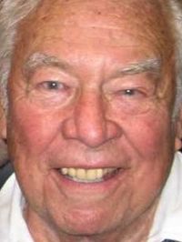  George Kennedy