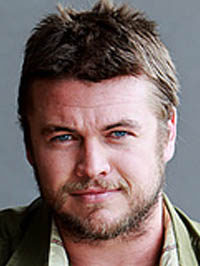  Luke Hemsworth