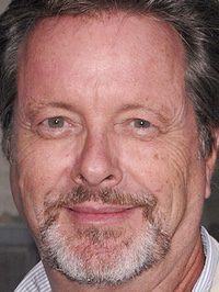  Ian Ogilvy