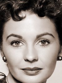  Jean Simmons