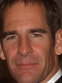  Scott Bakula