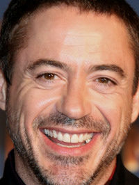  Robert Downey Jr.