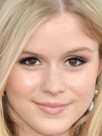  Erin Moriarty