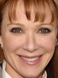  Lauren Holly