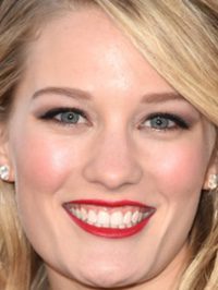  Ashley Hinshaw