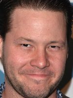 Ike Barinholtz