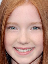  Annalise Basso