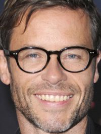  Guy Pearce