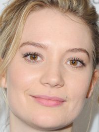  Mia Wasikowska