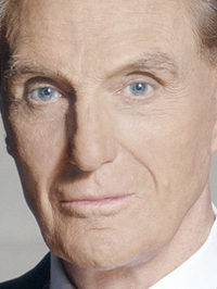  Robert Stack