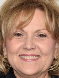  Brenda Vaccaro