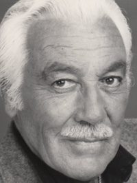  Cesar Romero