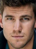 Austin Stowell