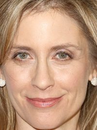  Helen Slater