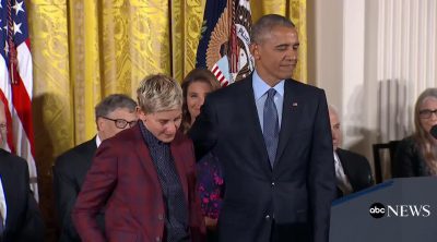 Ellen Degeneres receives in tears the Presidential Medal of Freedom