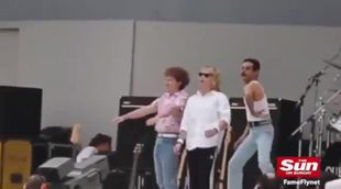 Rami Malek plays to Freddie Mercury in Live Aid