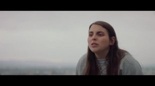 'Booksmart' clip: "Break the Rules"