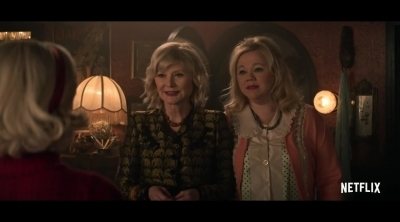 'The Chilling Adventures of Sabrina' Aunties Hilda and Zelda Clip