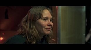 'Compartment number 6' trailer